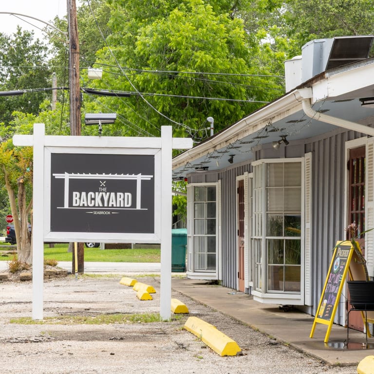 Welcome to The Backyard 🍔