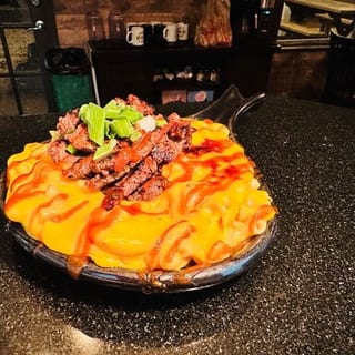 Viet Mac